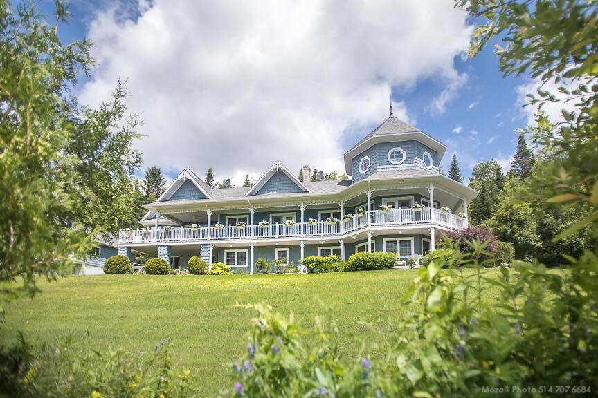La Maison Bleue Du Lac Wallace โคติคุก ภายนอก รูปภาพ